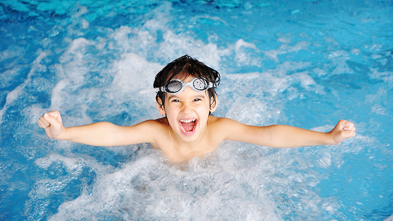 child swimming lesson