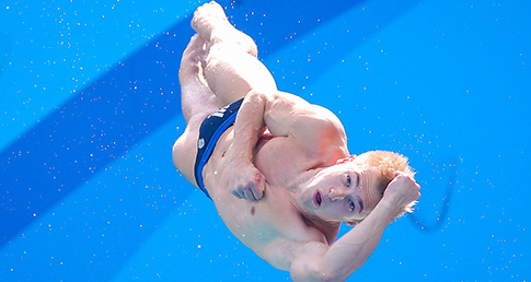 Laugher leaps into 3m Springboard final