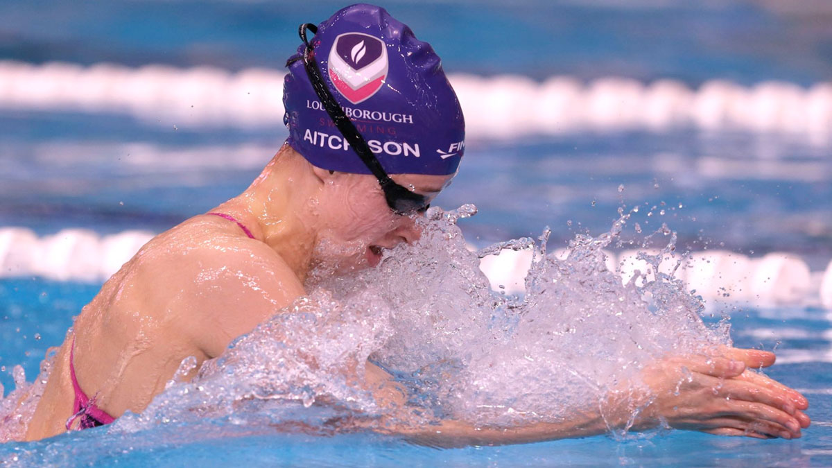 Beth Aitchison swimming at the BUCS SC Champs 2016