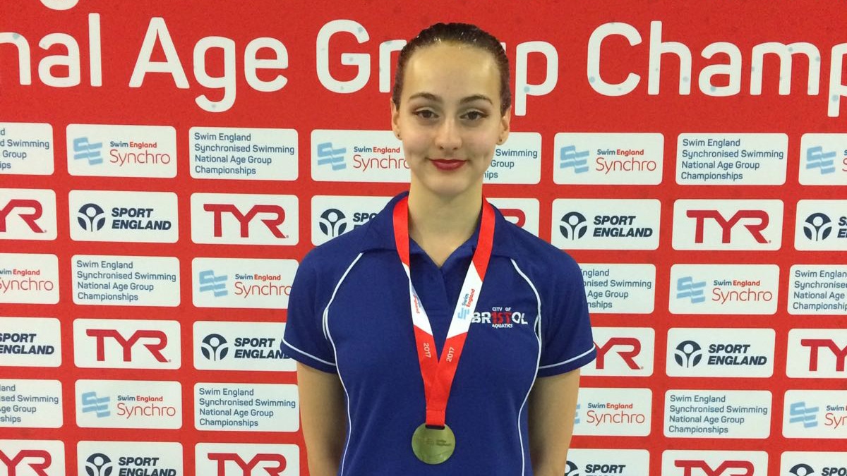 Hampson makes it two with 15-18yrs Solo gold