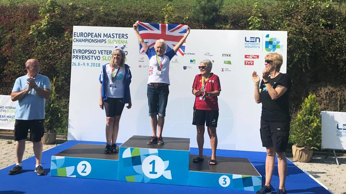 Century of medals for GB swimmers at European Masters