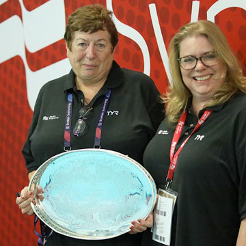 Elizabeth Bowman receives Mary Black Award