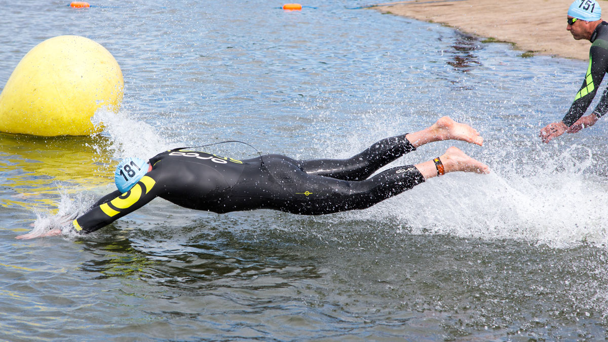 Qualified coach reveals tips to improve your open water swim starts