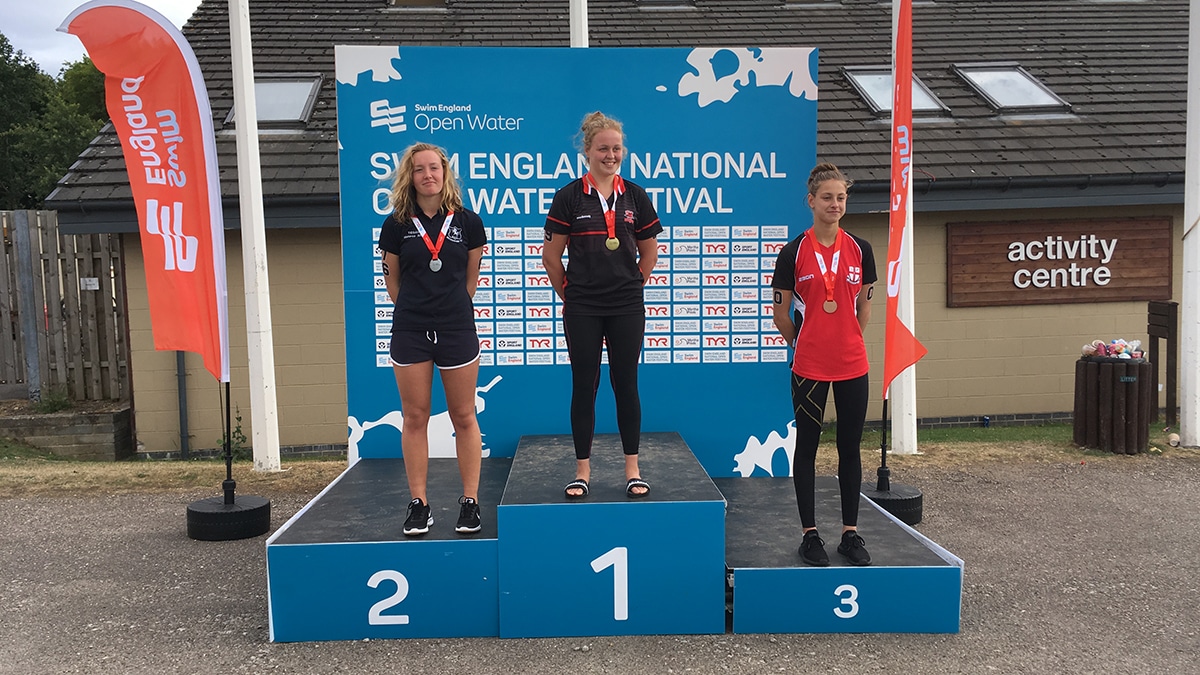 Michaella Glenister overcomes ‘tough year’ to land national title Michaella Glenister overcomes ‘tough year’ to land national title