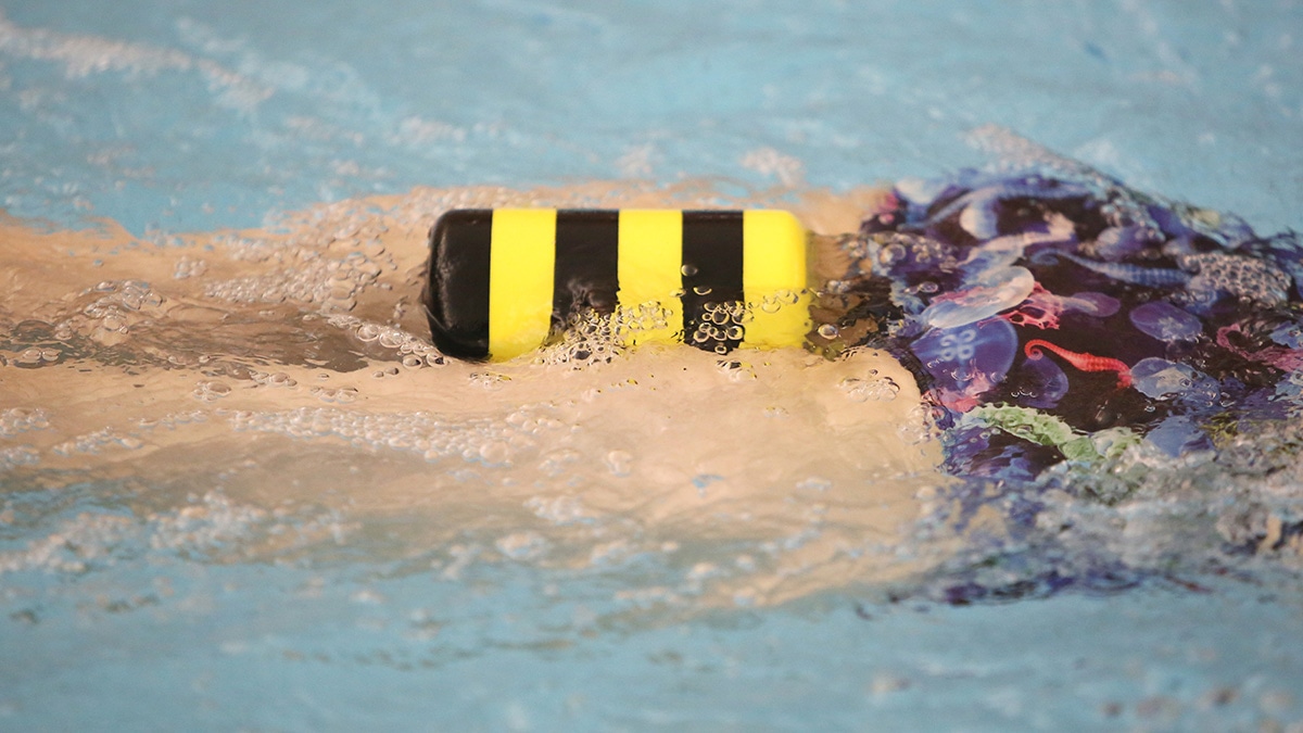 How to Use a Pull Buoy to Improve Your Swimming Technique