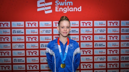 Robyn maintains bid for clean sweep of National Age Group gold medals Robyn maintains bid for clean sweep of National Age Group gold medals