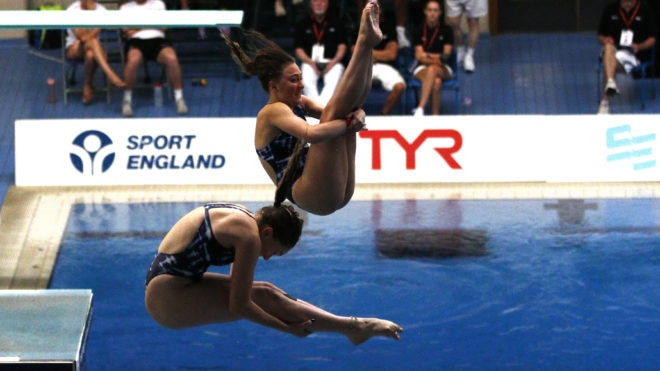 Dacorum duo’s dominant display earns deserved gold medal
