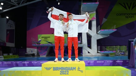 Lee and Williams overcome cramp to secure fourth diving gold for Team England