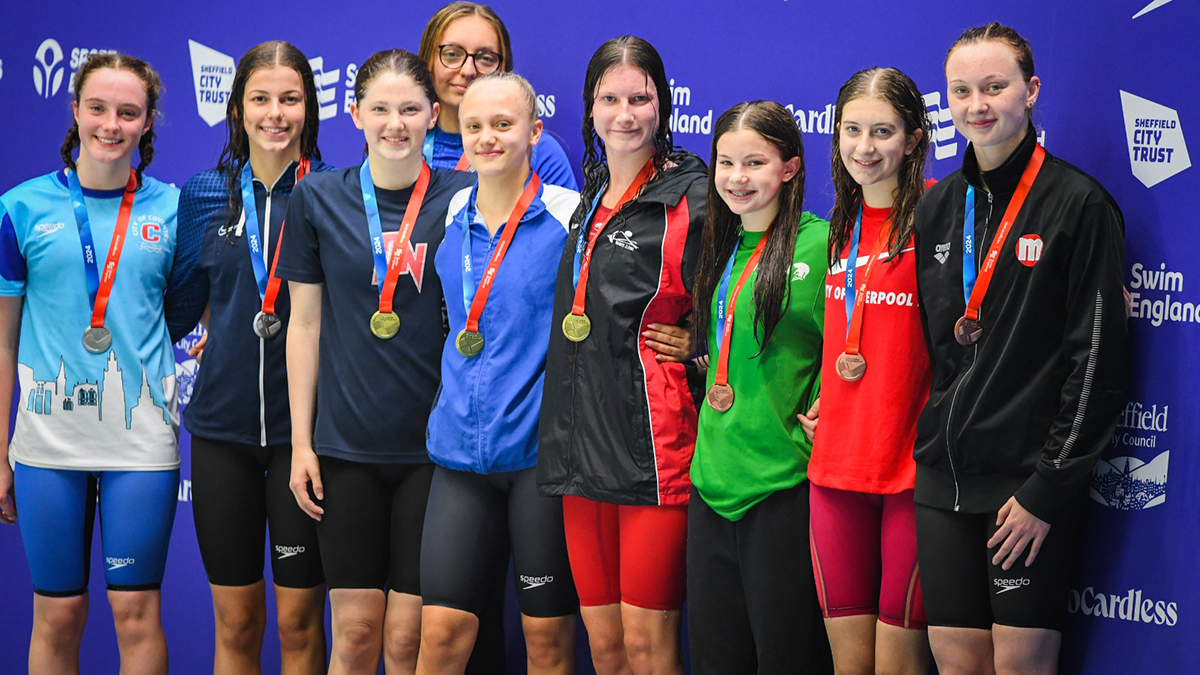 Talia Staines on form to take Female 800m Freestyle gold