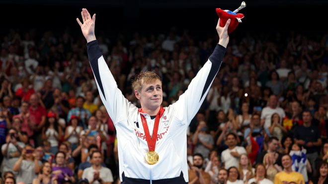 Stephen Clegg kicks off historic night in Paris with his first Paralympic gold