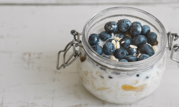 Recipe: Very Berry Overnight Oats