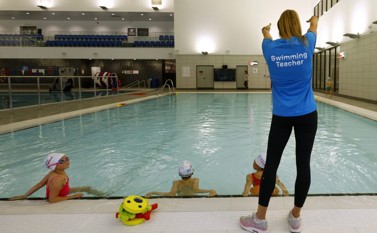 Calling all swimming teachers: Here are the Summit sessions you need to attend!